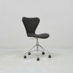 608111 Swivel chair